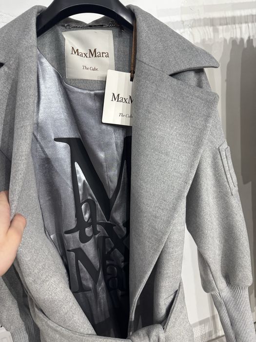Palton Max Mara Nou
