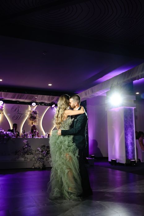 Официална дълга зелена рокля