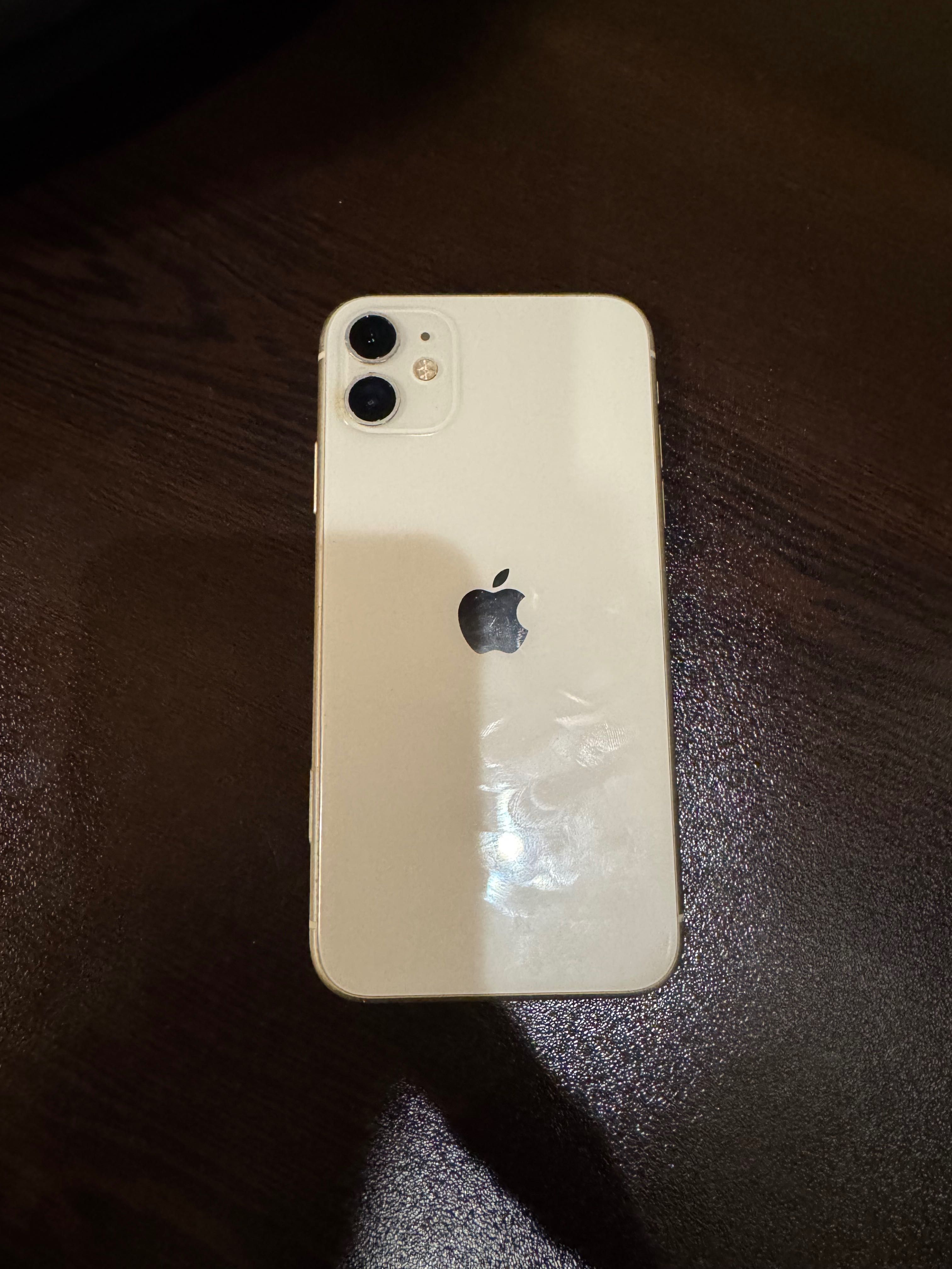 Iphone 11 счупен дисплей