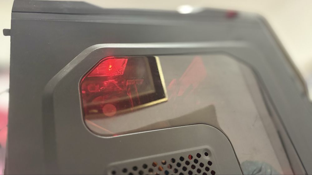 Desktop Unitate PC AMD Athlon X64 Quad-Core2.8GHz 10GBRam SSD150GB-OK