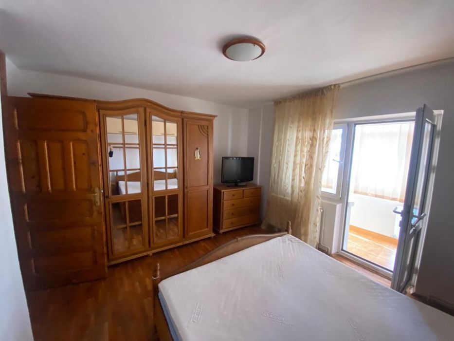 Apartament de închiriat