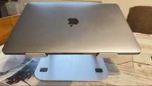 Macbook pro 2018, 13", i7, SSD 1Tb, 16G RAM, 197 cicluri