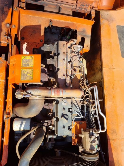Motor Cummins pentru diferite modele de excavatoare