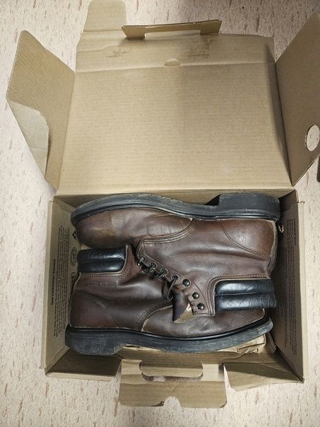 Продам сефти ботинки Redwing Редвинг 44 EU.
