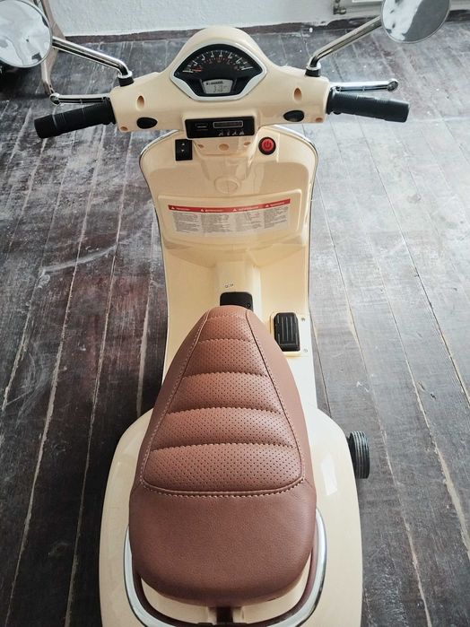 Електрически мотоциклет Vespa