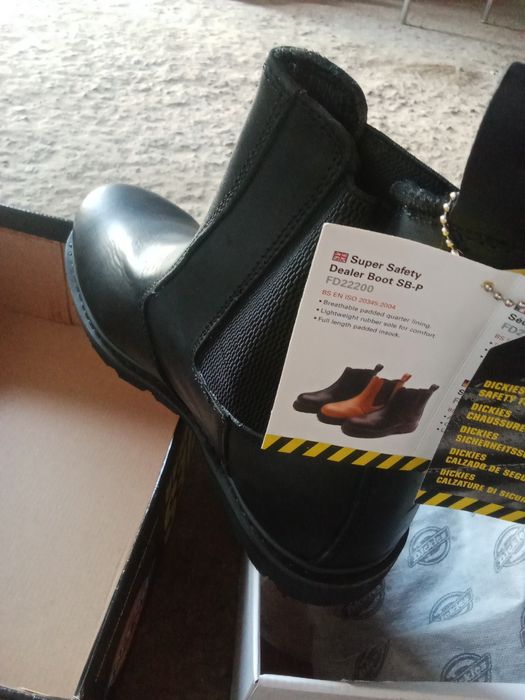 Продаются ботинки рабочие