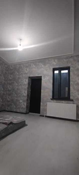 Продажа дома ул. Фаргона Йули, рядом с 213 школой 2 сотки