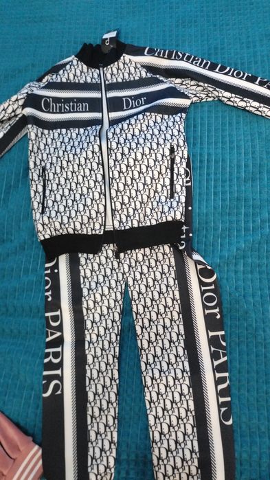 Новые спортивки размер 42-44-48