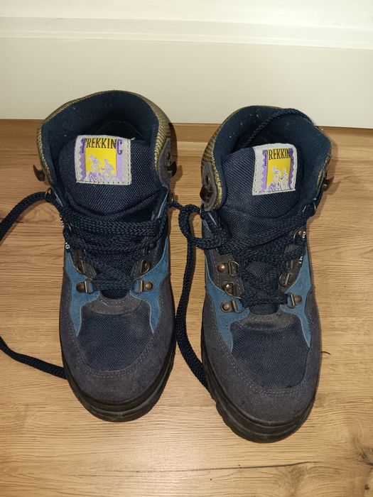 Ghete Trekking de barbat, marime 39.
