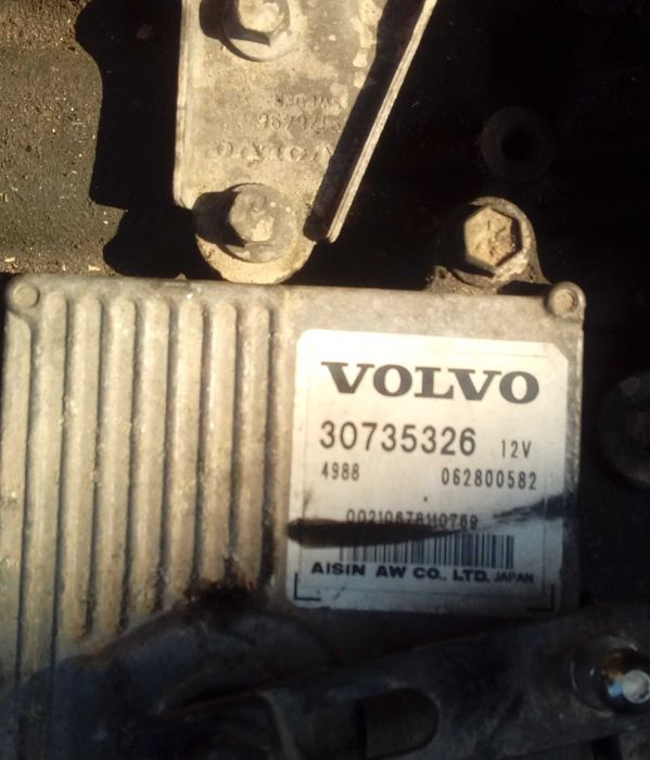 На Части Volvo XC90 2.4 D5  фейс