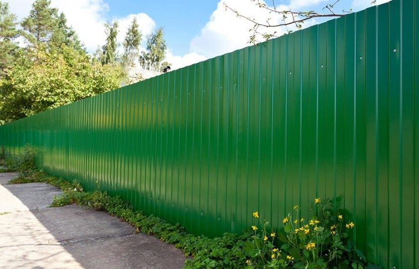 Vând garduri din placi de beton din jaluzele