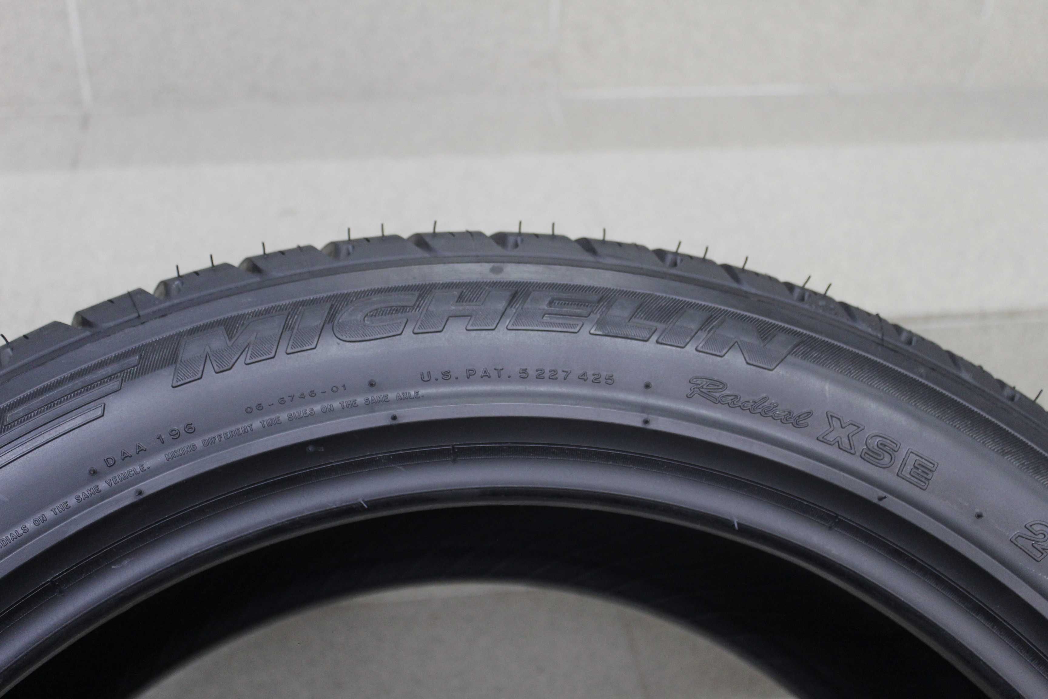 245/45-19 Michelin