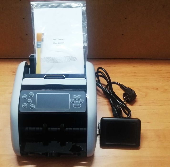 Mașină /aparat numărat bancnote/bani si detectie falsuri, display LCD