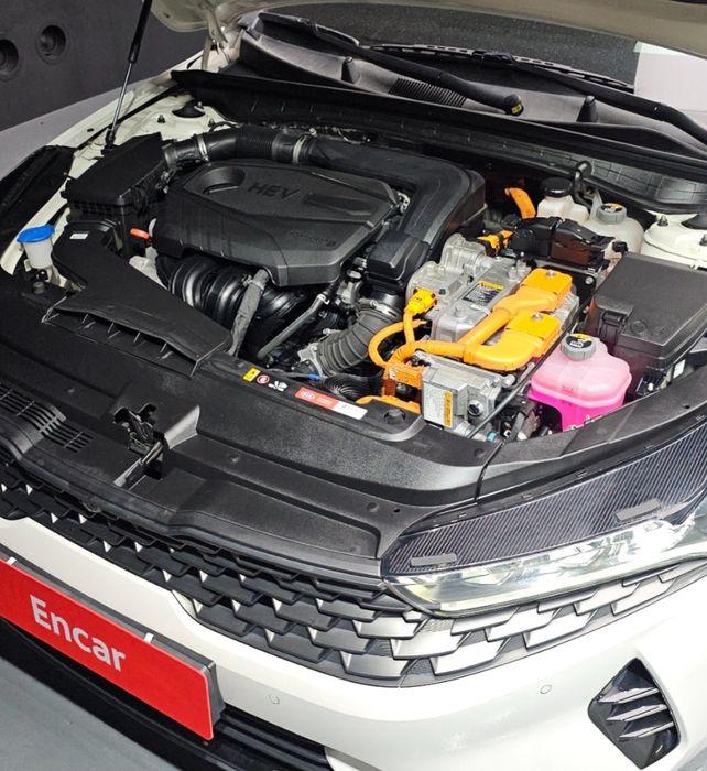 Kia K5 Noblesse..