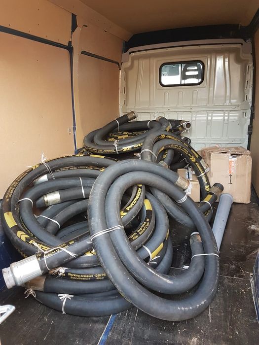 Inchiriere Pompa beton NOUA cu PESTE 100ml furtun transport beton