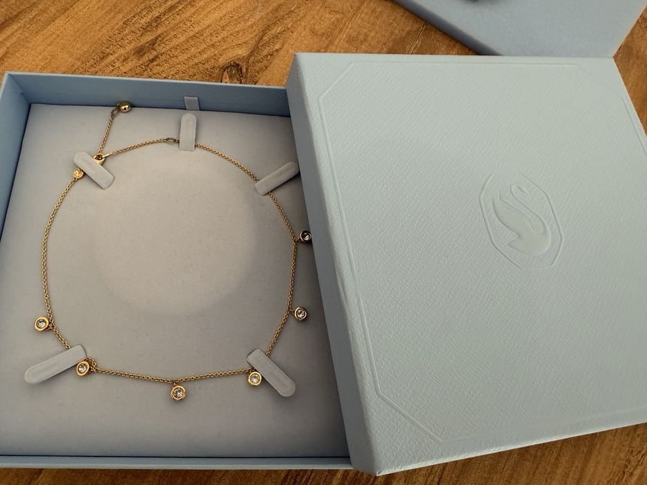 Позлатено колие с Камъни на Сваровски