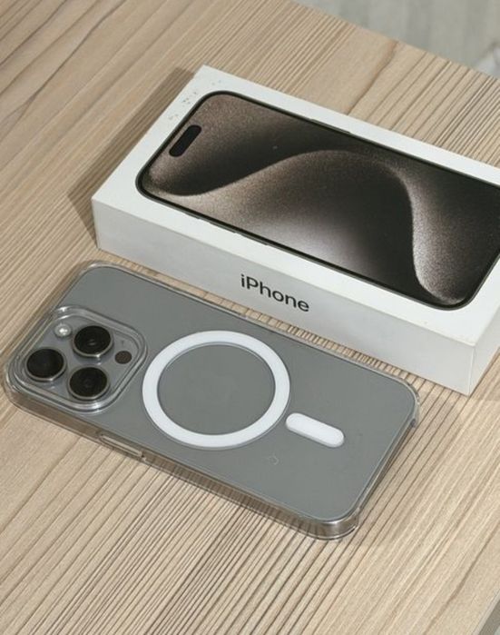 Айфон 15 про с гарантией