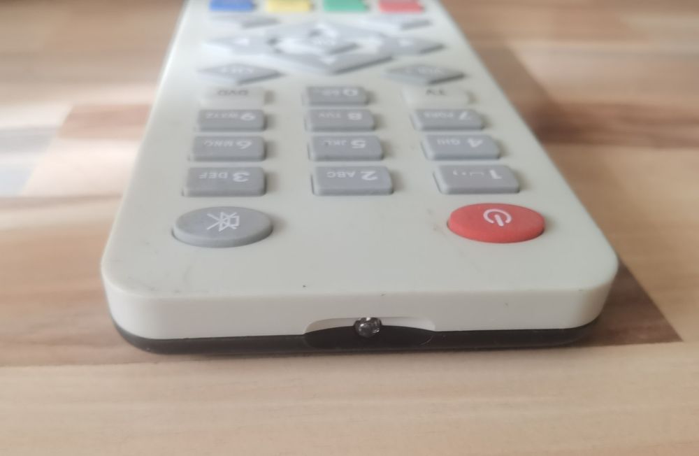 Telecomandă maxi gigantă Nohro de colecție