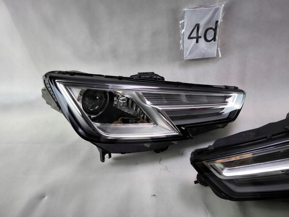 Продавам xenon фарове за Ауди а4 б9 Audi a4 b9