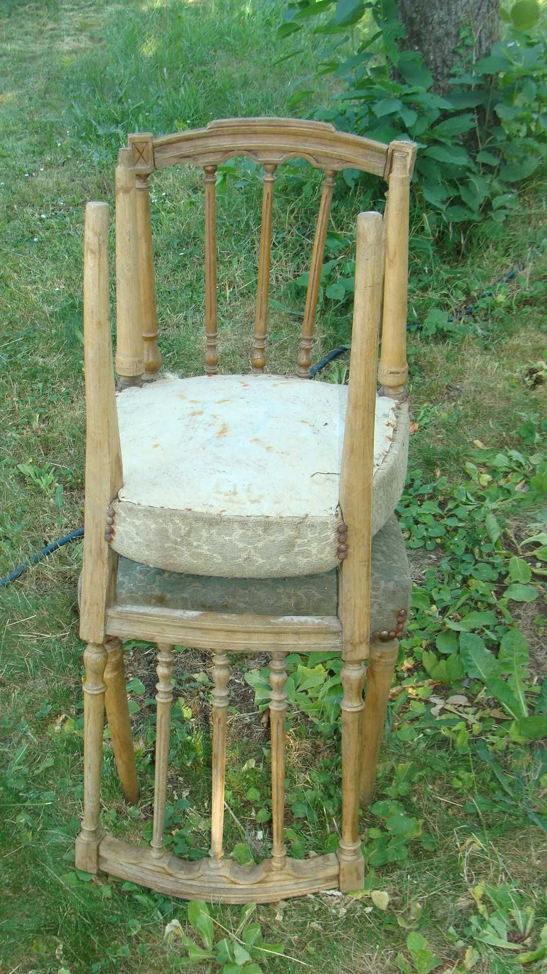 Столове резбовани -масив
