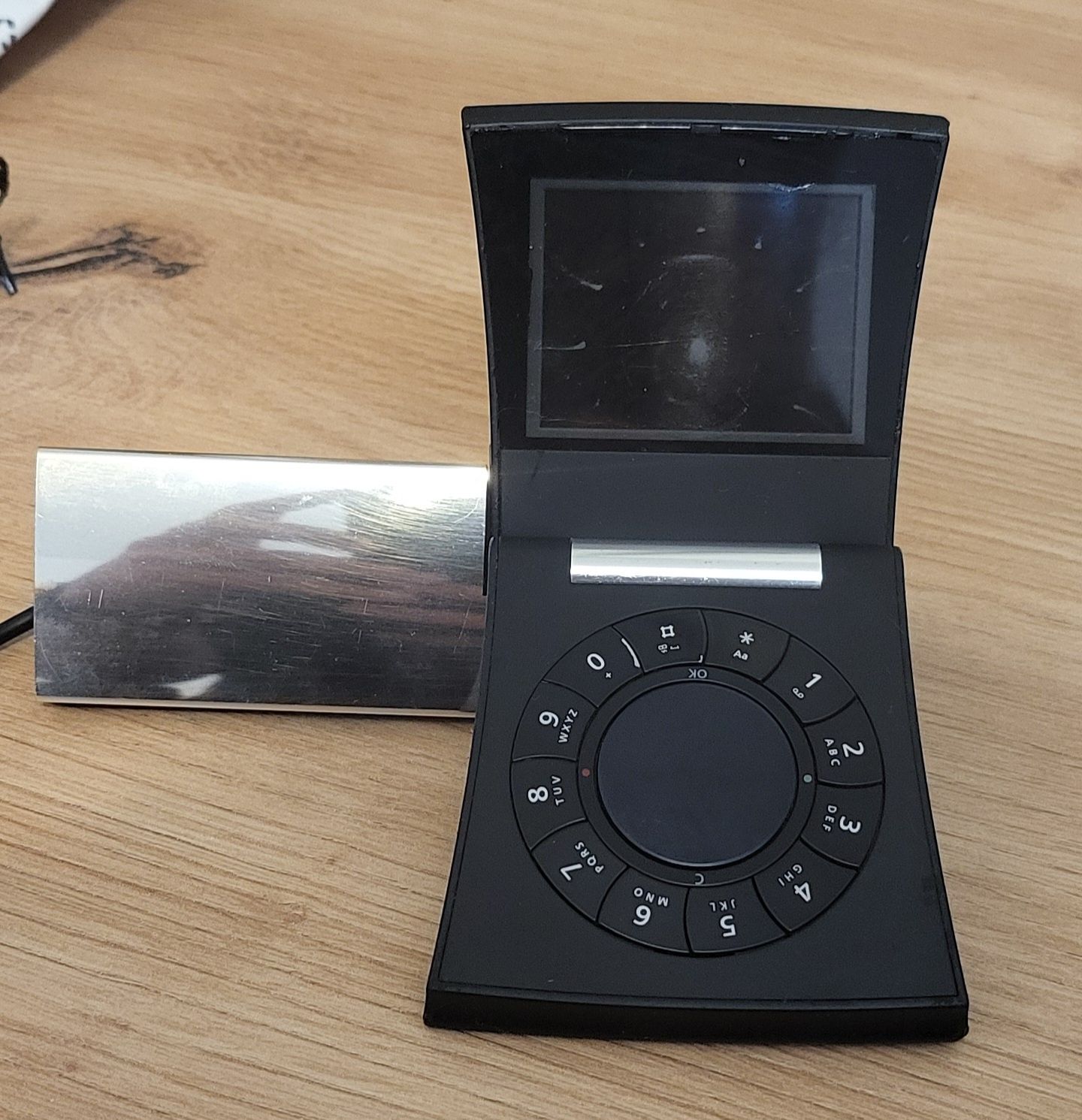 Telefon de colectie foarte rar Samsung Serene E910  - Bang and Olufsen
