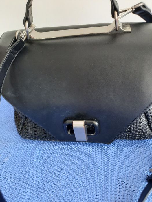 Geanta neagra Zara cu model impletit
