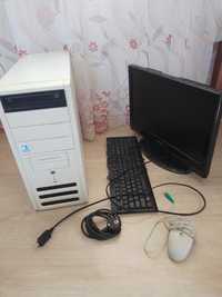 Set computer la schimb sau 250 de lei prețul e negociabil