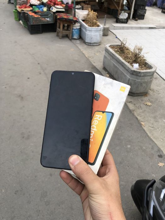 Redmi 9C 4/64gb sotiladi