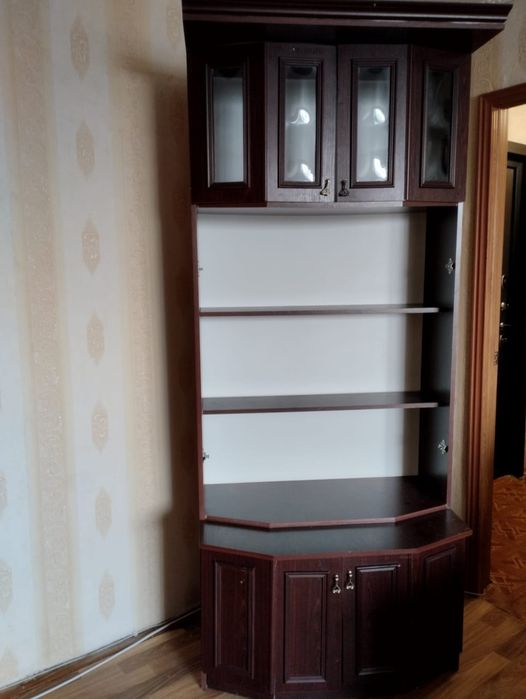 Продам шкаф б/у недорого