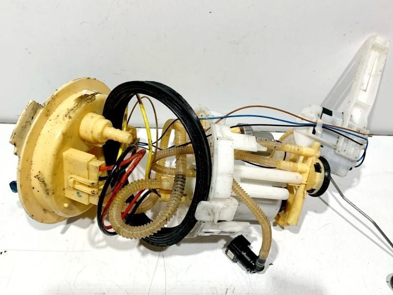 Pompa motorina Audi A4 (2015-2019) [8W2, B9] 2.0 tdi; 2.0 tdi DEUA 150 cp; DEUA 8W0919088K