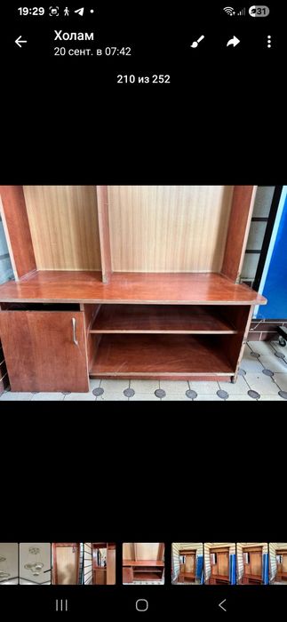 Mebelni etojerka sotiladi