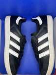 Adidasi Adidas baiat marimea 33