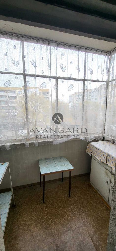 Продава се Тристаен апартамент в Пловдив, Кючук Париж - 92 кв.м за 1343 €/кв.м - Снимка #14