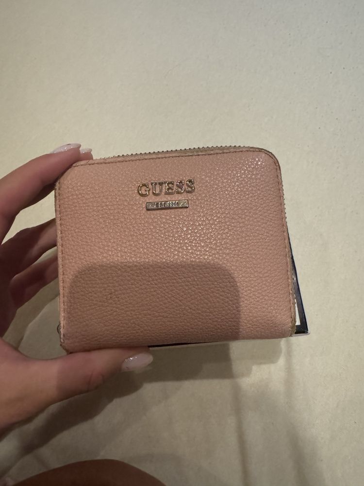 Порфейл guess, love moschino