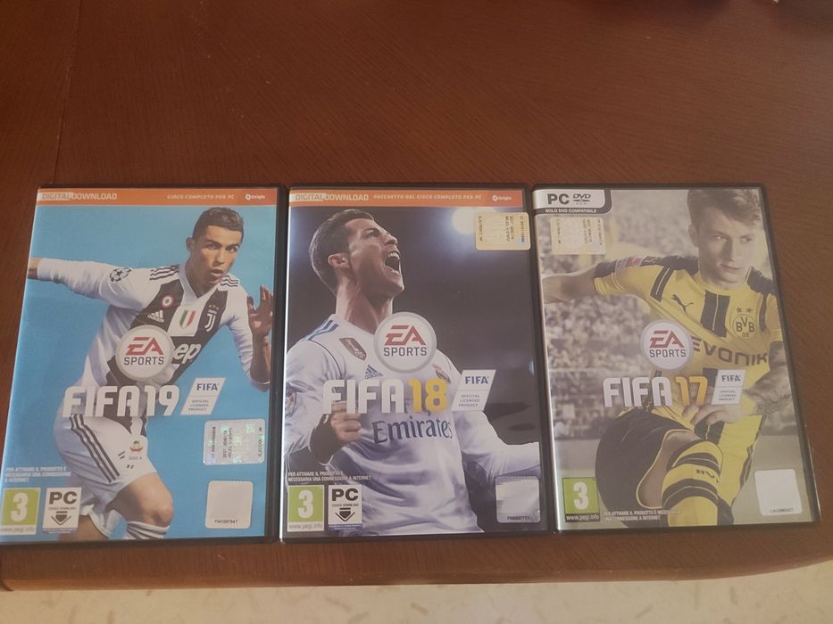 Игровые диски ФИФА 19,18,17