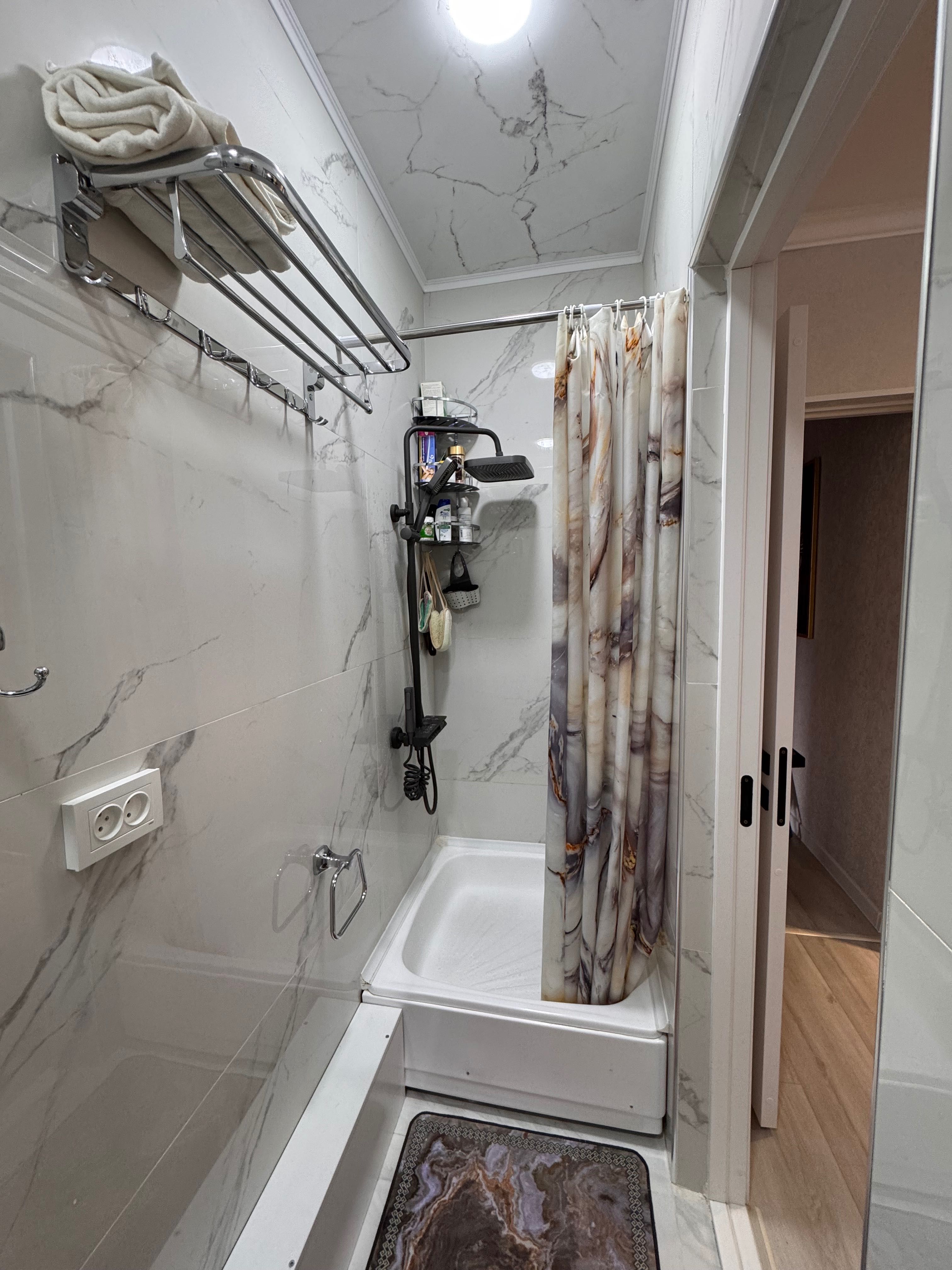 Продаётся 4-комнатная квартира 120 м² с мебелью и техникой!М.Горький