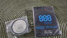 Pachet Carti de joc plus buton Dealer 888 Poker