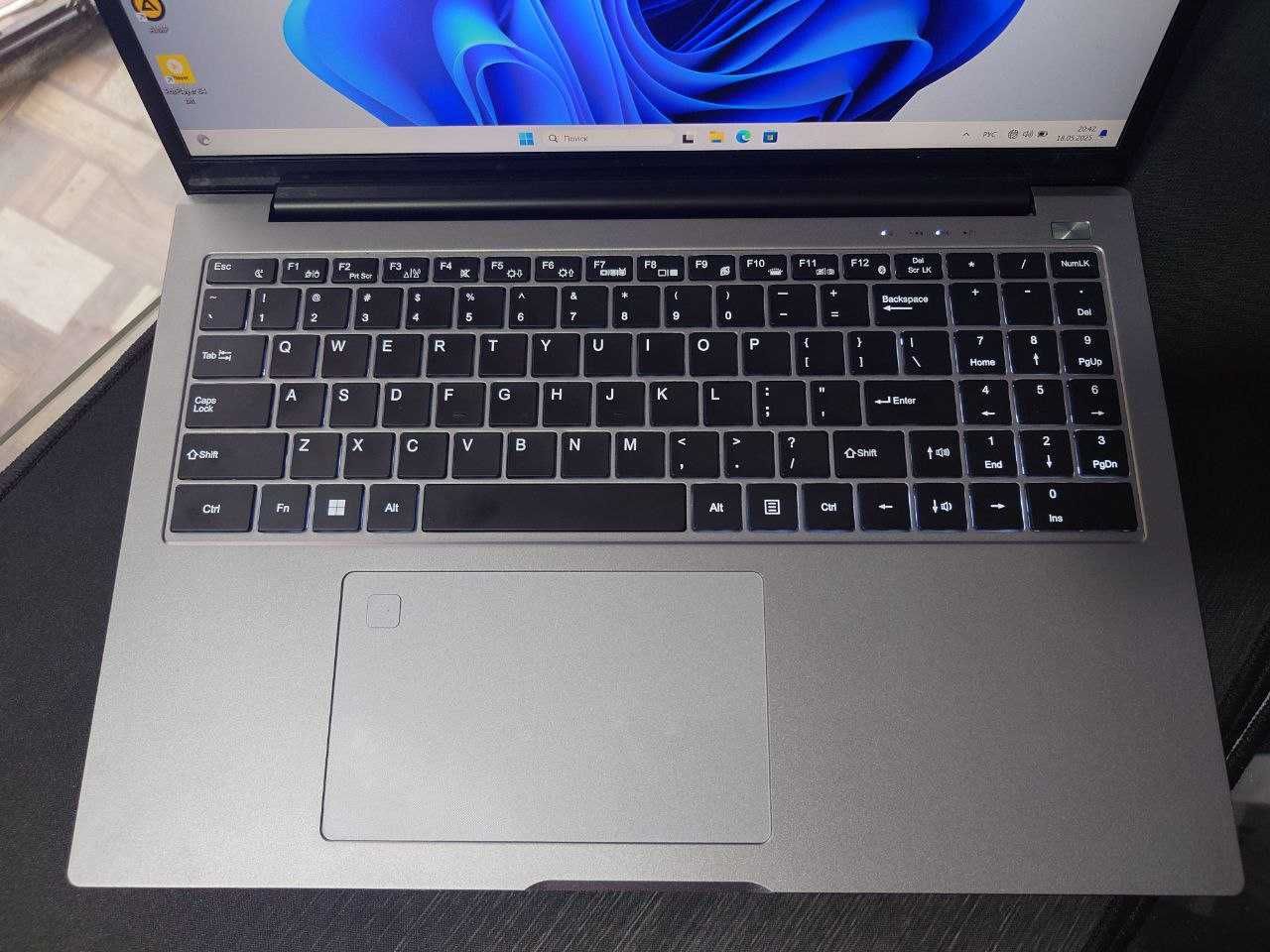Gaming Laptop Core i7-1355U/RAM 20GB/SSD 512GB/RTX2050 4GB/165HZ ekran