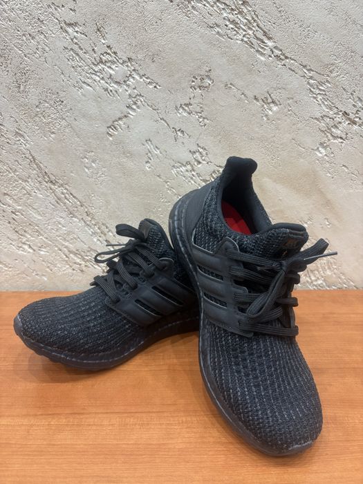 Маратонки Adidas