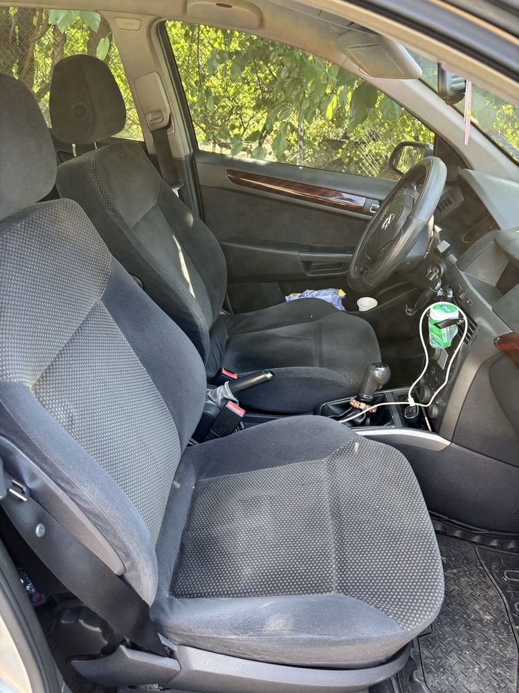 Opel astra h - 2005 г. 101 к.с.