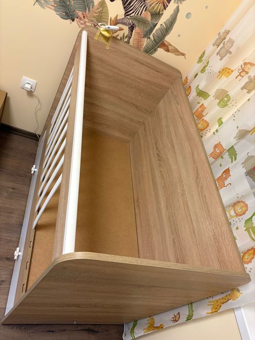 Бебешка дървена кошара