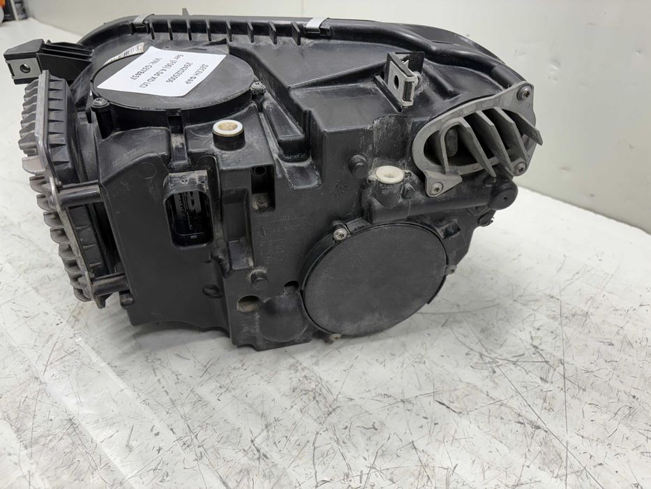 Десен фар Адаптивен Лед БМВ Ф06 Ф12 Ф13 Фейслифт