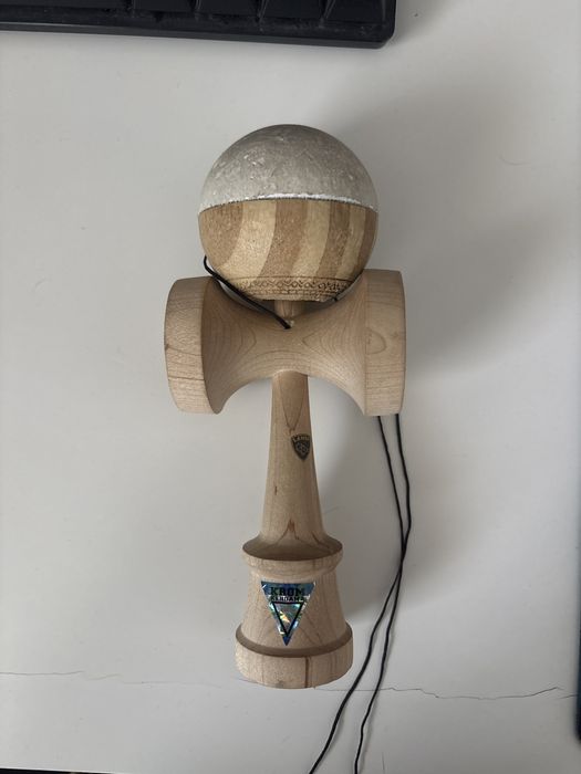 Kendama, ken krom lambo shape nou, bila lotus (nu sweets, miguel)