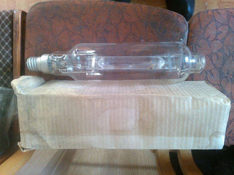 Лампы ДРИ-2000-6 Лампочка 220 В