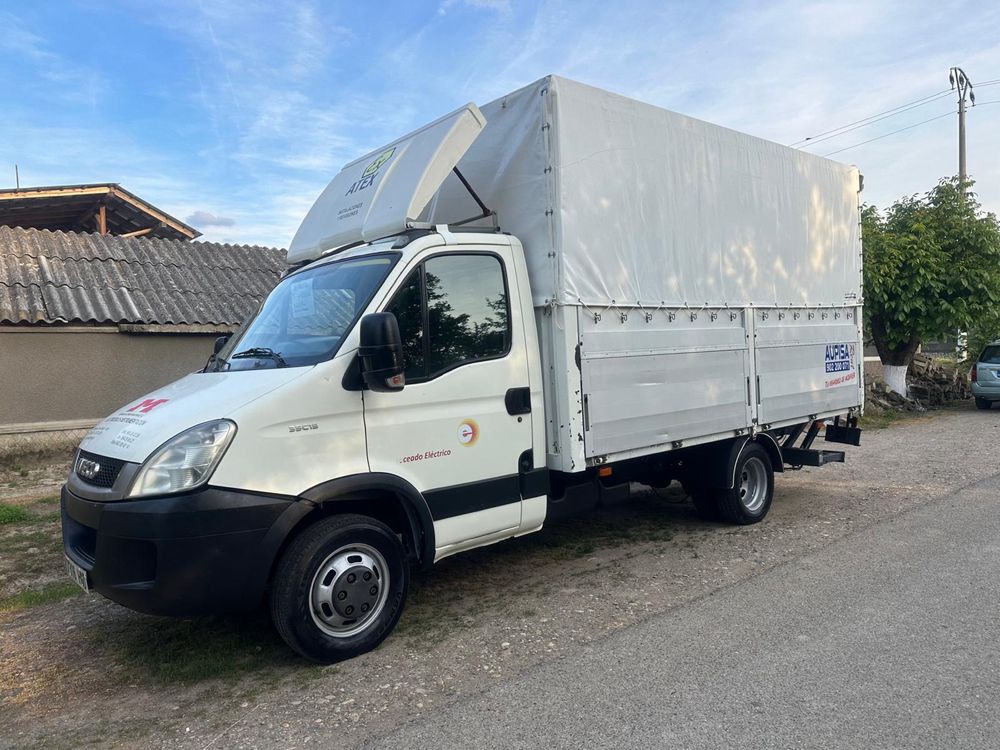 Iveco Daily 35c15 ,3.5 t,cu lift 1000kg Spania