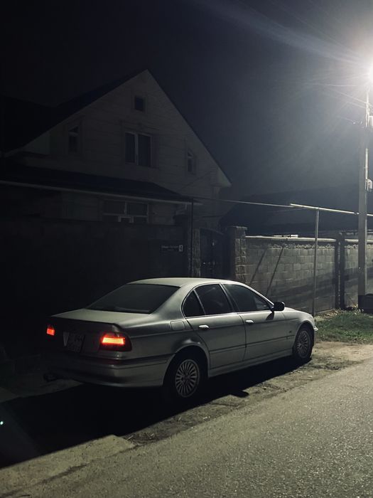 продам или обменяю диски бмв титанки bmw зимние резины шины пара шипы