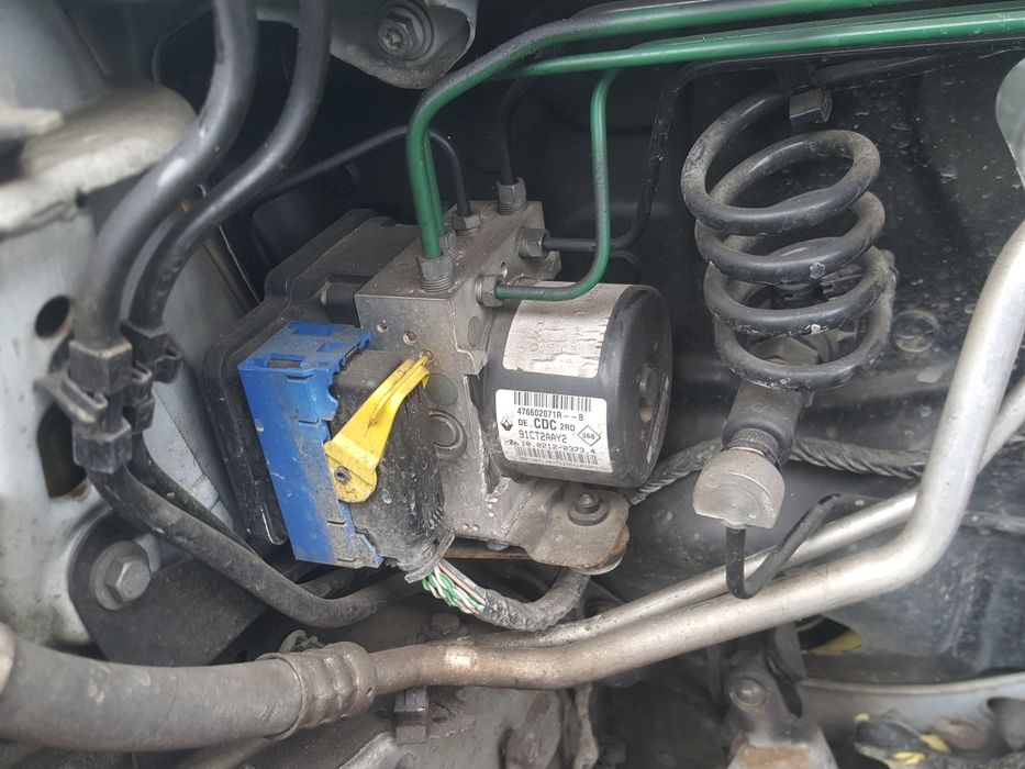 pompa abs renault laguna 3 1.5 2.0 DCI 071R