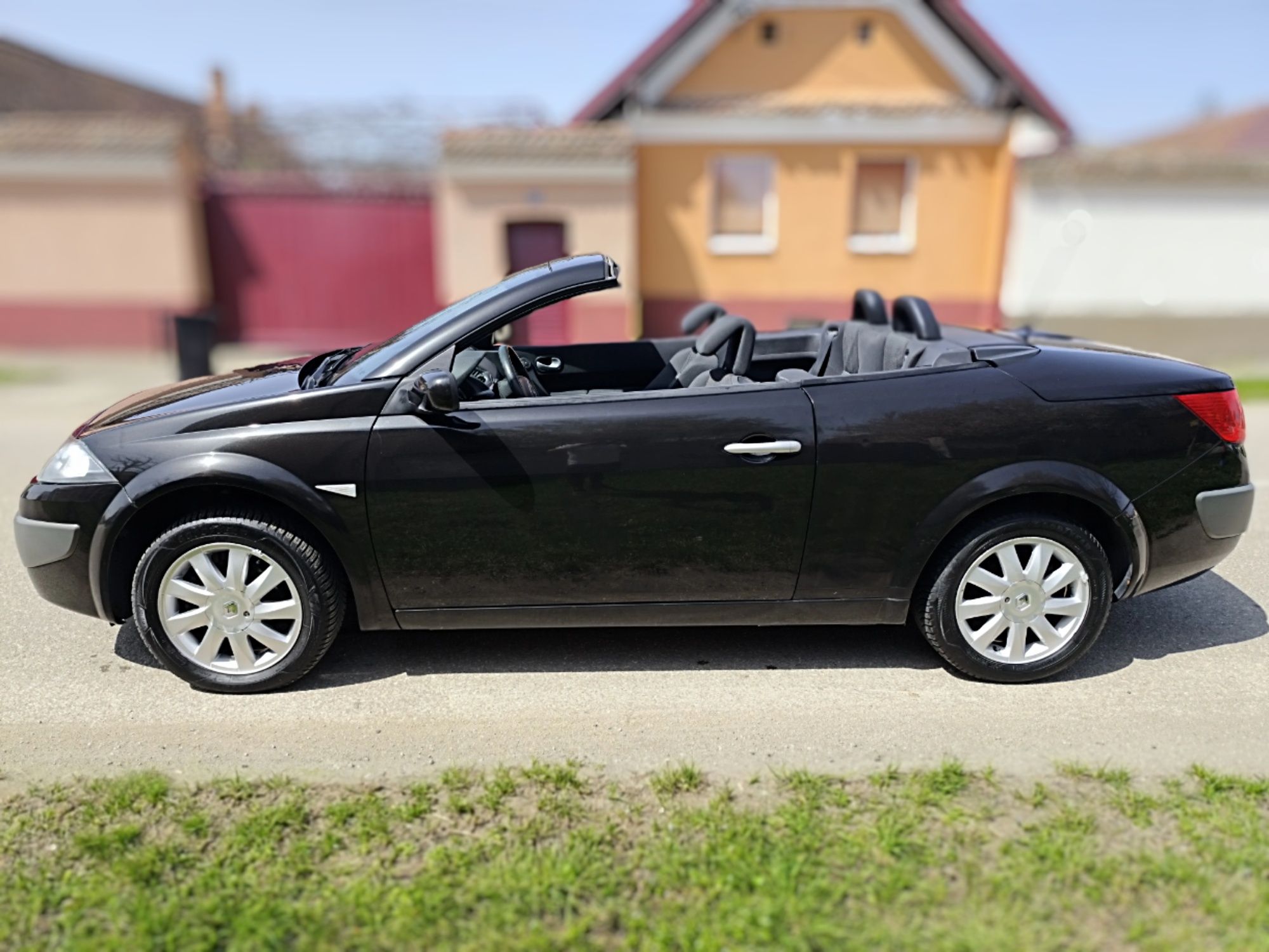 Renault Megane 2 Cabrio an 2009 benzina 1.6i
