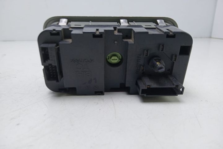 Panou comanda AC A6398300685 Mercedes-Benz Vito W639