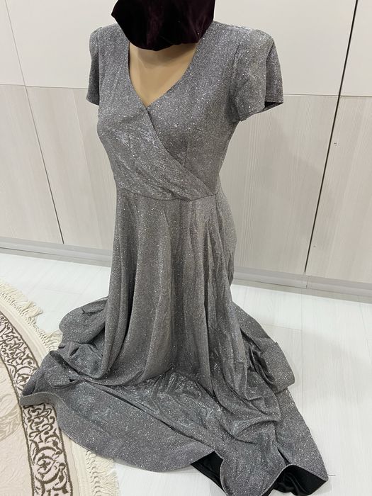 Продается платья